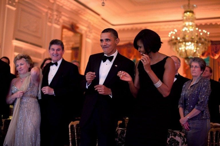 Obama ft. Chocolate – Guachineo (Remix)