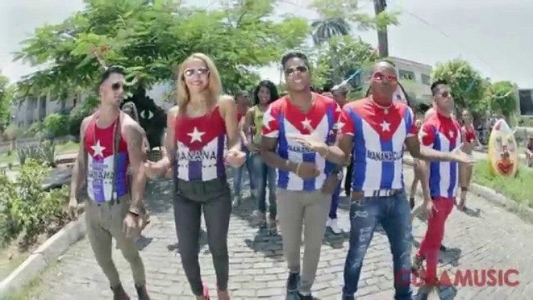 Manana Club y Papucho «Papá Formell» – Timba cubana 2015