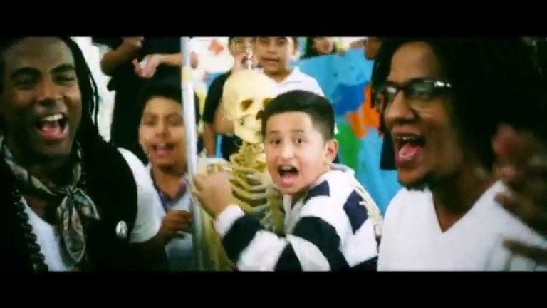 “Chancleta” Yotuel ft Tego Calderón / Pitbull