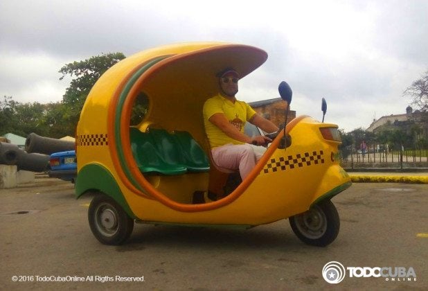 De Cocotaxis, bicitaxis, coches tirados por caballos y otros transportes en Cuba.