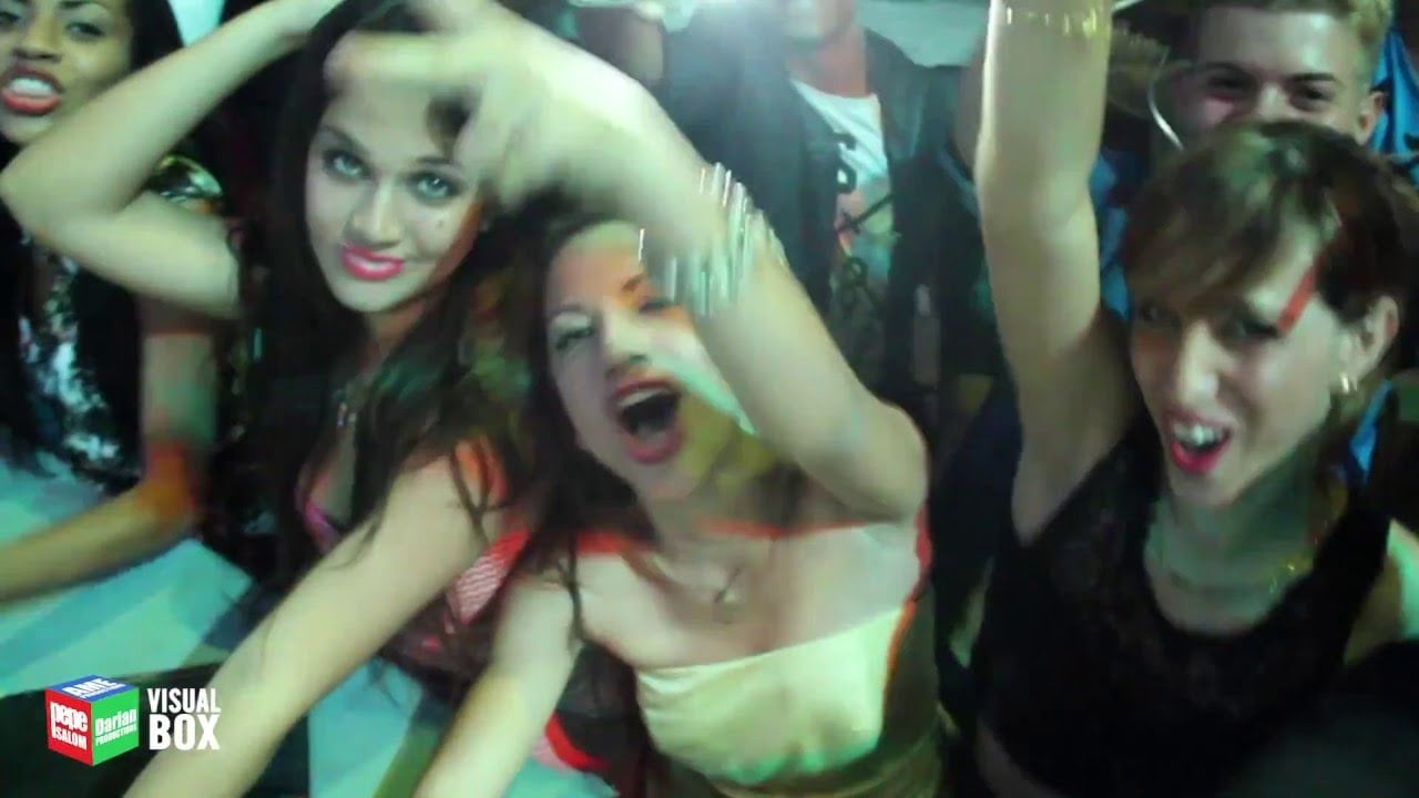 CHACAL Y YAKARTA – CHICLETEATE (VIDEO LIVE)