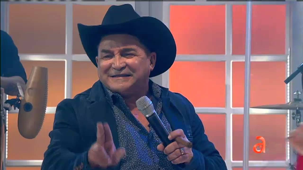 Antolín canta «En Cuba todo el mundo tiene la razón»