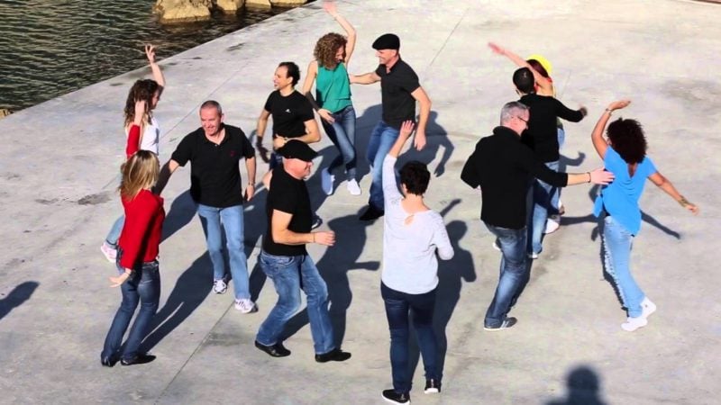 Para la pista a bailar «La Rueda»