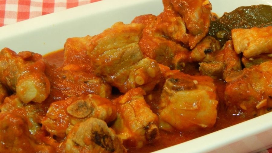 RECETA DEL DÍA / COSTILLAS DE CERDO EN SALSA