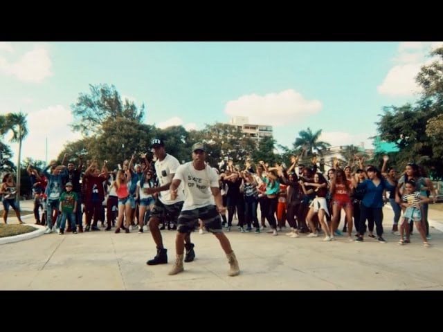 Marvin Freddy & Kayanco – La Calle lo que quiere es reggaeton (Official Video)