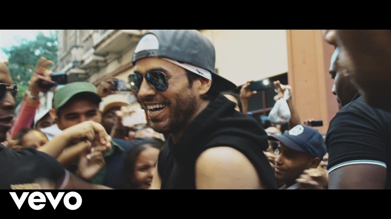 ENRIQUE IGLESIAS – SUBEME LA RADIO FT. DESCEMER BUENO, ZION & LENNOX