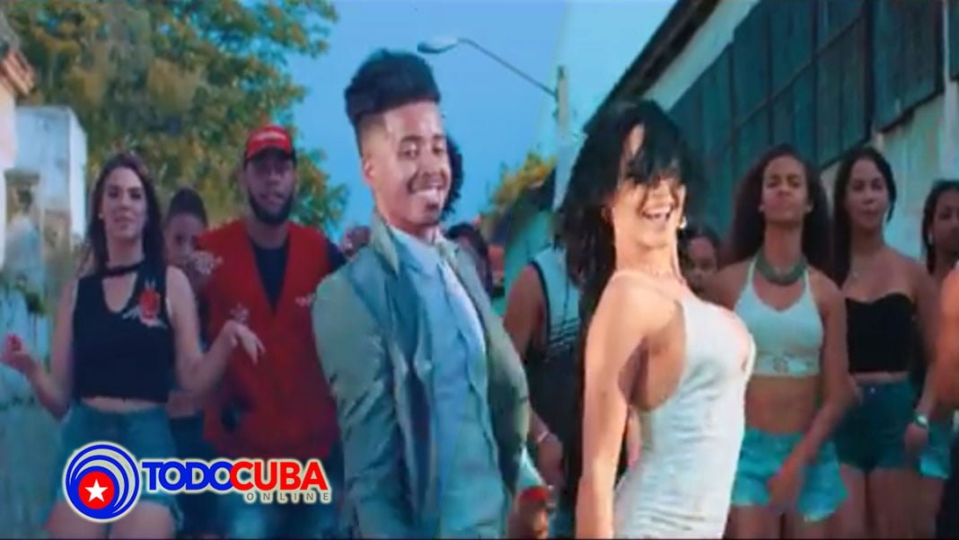 YOMIL Y EL DANY ► ELITO REVÉ Y SU CHARANGÓN – EL CORRIENTAZO