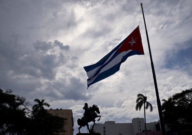 CUBANA COMPONE VERSOS DE LUTO POR EL FATAL ACCIDENTE DEL BOEING-737 Y SE HACEN VIRALES Cuba