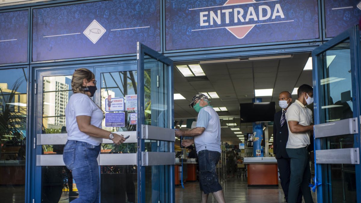 NUEVAS MEDIDAS PARA LAS TIENDAS, AGROMERCADOS Y COMERCIOS EN LA HABANA NUEVAS MEDIDAS PARA LAS TIENDAS, AGROMERCADOS Y COMERCIOS EN LA HABANA