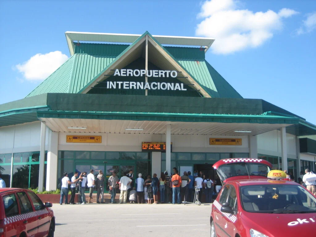 DIEZ AEROPUERTOS INTERNACIONALES EN CUBA, LISTOS PARA REINICIAR OPERACIONES DIEZ AEROPUERTOS INTERNACIONALES EN CUBA, LISTOS PARA REINICIAR OPERACIONES
