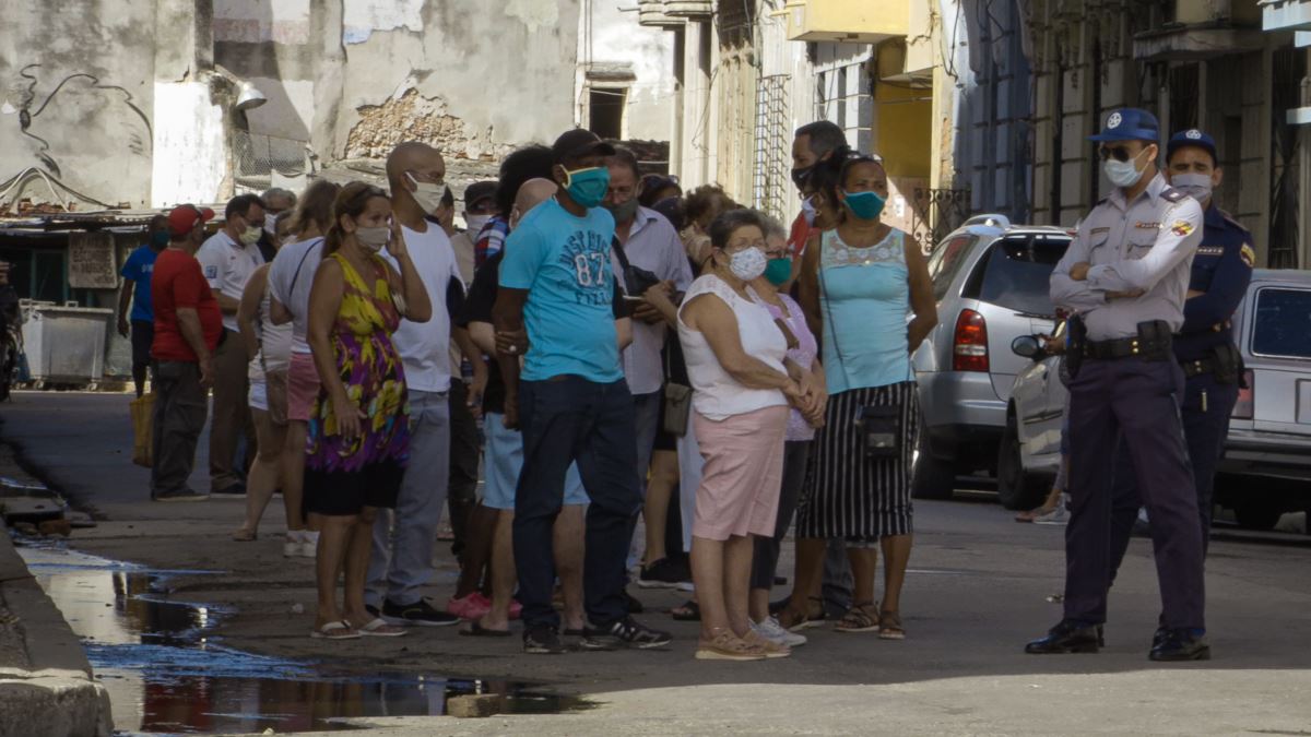 MEDIDAS POR CIMEX PARA FRENAR LOS COLEROS EN CUBA MEDIDAS POR CIMEX PARA FRENAR LOS COLEROS EN CUBA