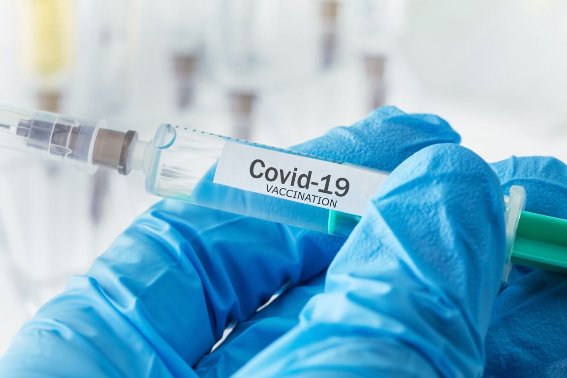 INICIA A FINALES DE AGOSTO TERCERA ETAPA DE PRUEBAS DE VACUNA RUSA ANTI-COVID