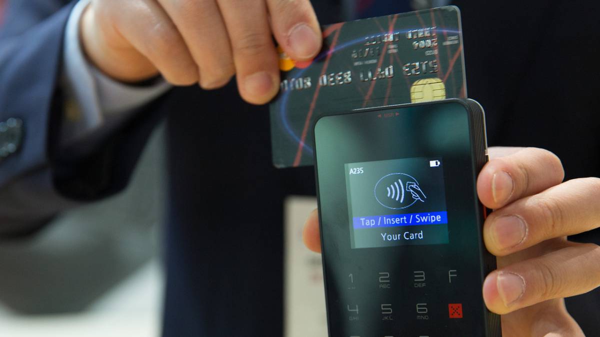 PROTEGE TU TARJETA ELECTRÓNICA ANTE UNA POSIBLE ESTAFA PROTEGE TU TARJETA ELECTRÓNICA ANTE UNA POSIBLE ESTAFA