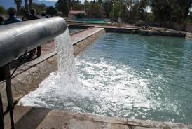 EL SALARIO SE IRÁ ‘COMO AGUA’: CUBA SUBE LA TARIFA DEL LÍQUIDO EN ENERO