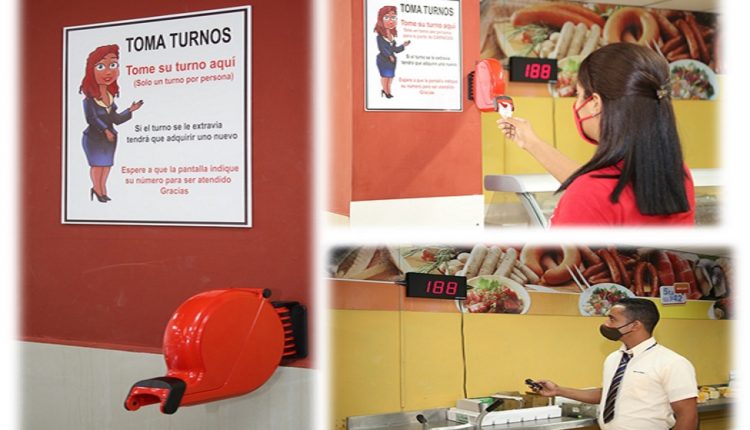 Tiendas MLC en La Habana comienzan a colocar "organizadores de colas electrónicos" Tiendas MLC en La Habana comienzan a colocar «organizadores de colas electrónicos»