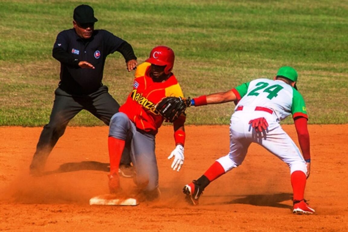 Despiertan los Cocodrilos y ganan el tercer partido de la semifinal a los Leñadores