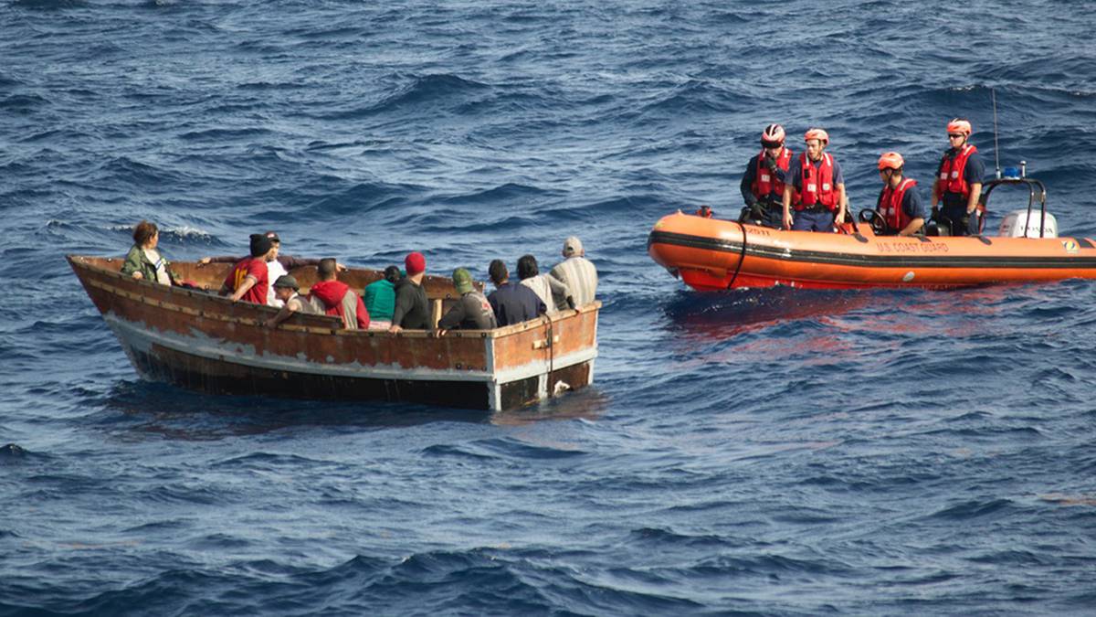 Alerta Guardia Costera de Estados Unidos a balseros cubanos sobre peligro para sus vidas