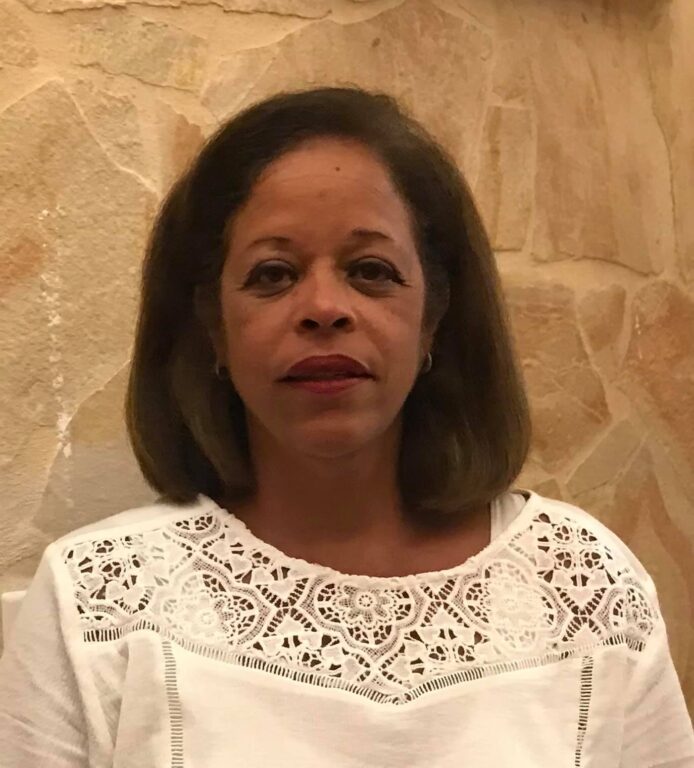Fallece médico cubana de 49 años por Covid-19, el cuarto especialista que pierde el país en toda la pandemia Fallece médico cubana de 49 años por Covid-19, el cuarto especialista que pierde el país en toda la pandemia