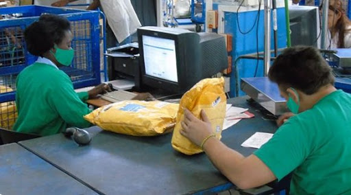 Correos de Cuba responde, aunque las quejas, denuncias e insatisfacciones persisten Correos de Cuba responde, aunque las quejas, denuncias e insatisfacciones persisten