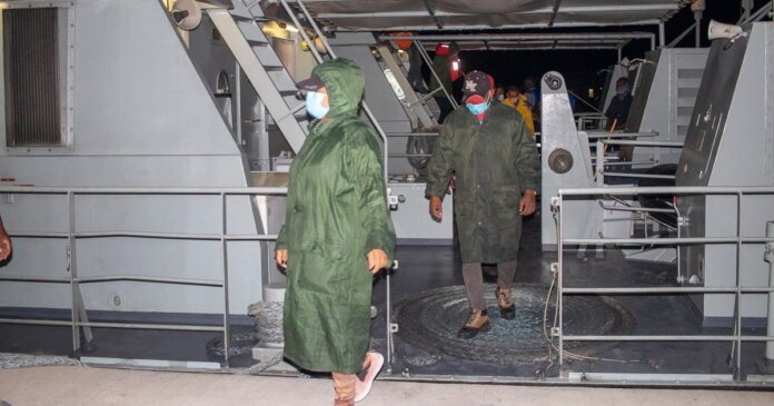 29 balseros cubanos fueron repatriados ayer en las Bahamas