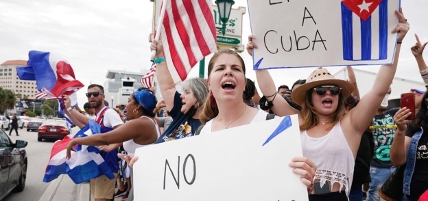 La Alcaldesa de Miami-Dade reitera su solidaridad y apoyo a los manifestantes en el condado de la Florida