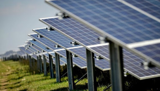 Gobierno cubano incentiva inversión en MLC para importación de sistemas fotovoltaicos