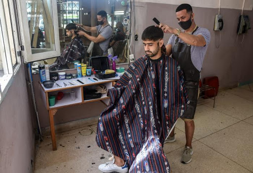 Cuentapropistas cubanos son autorizados a crear sus propias empresas