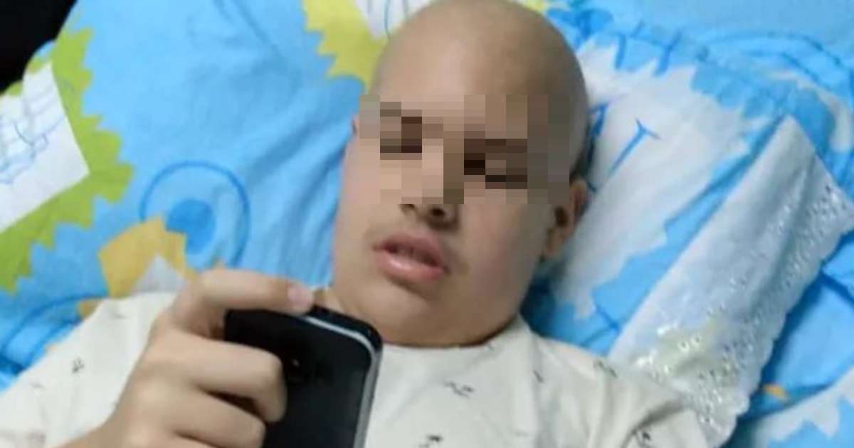 <strong>Diego Herrera niño cubano enfermo de cáncer recibe medicamentos</strong>