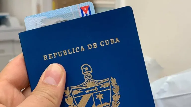Retiran pasaporte en La Habana a cubanos que vuelan a Managua vía México
