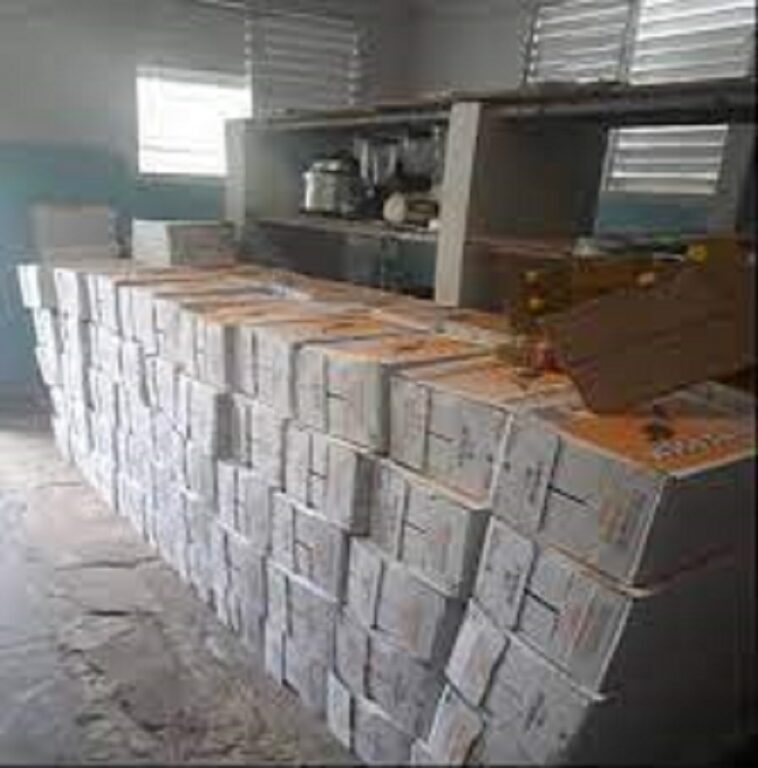 Operativo policial en San Miguel del Padrón desarticula casa almacén ilegal