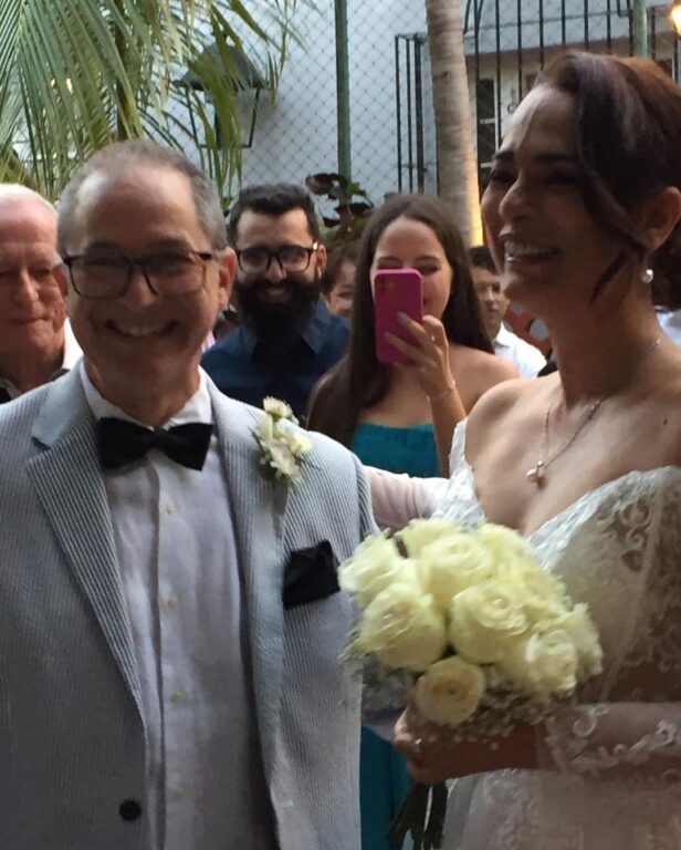 Así fue la boda de la actriz Jacqueline Arenal