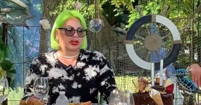 La Diosa de Cuba ya tiene “su carrito”, tras concierto en el Watsco Center La Diosa de Cuba ya tiene “su carrito”, tras concierto en el Watsco Center