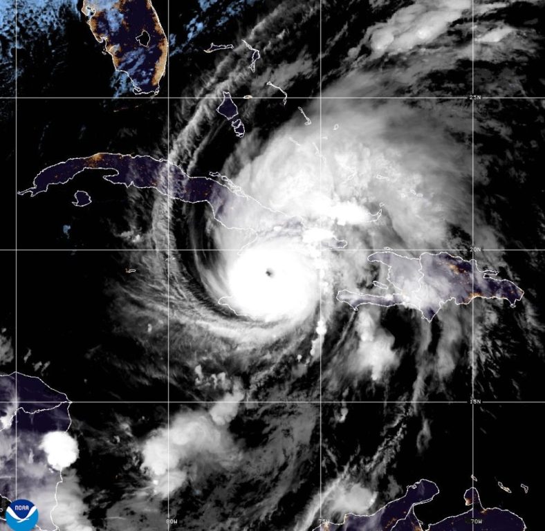 El huracán Melissa recupera fuerza y regresa a categoría 4 cerca del oriente cubano / (NHC) – Aviso No. 31